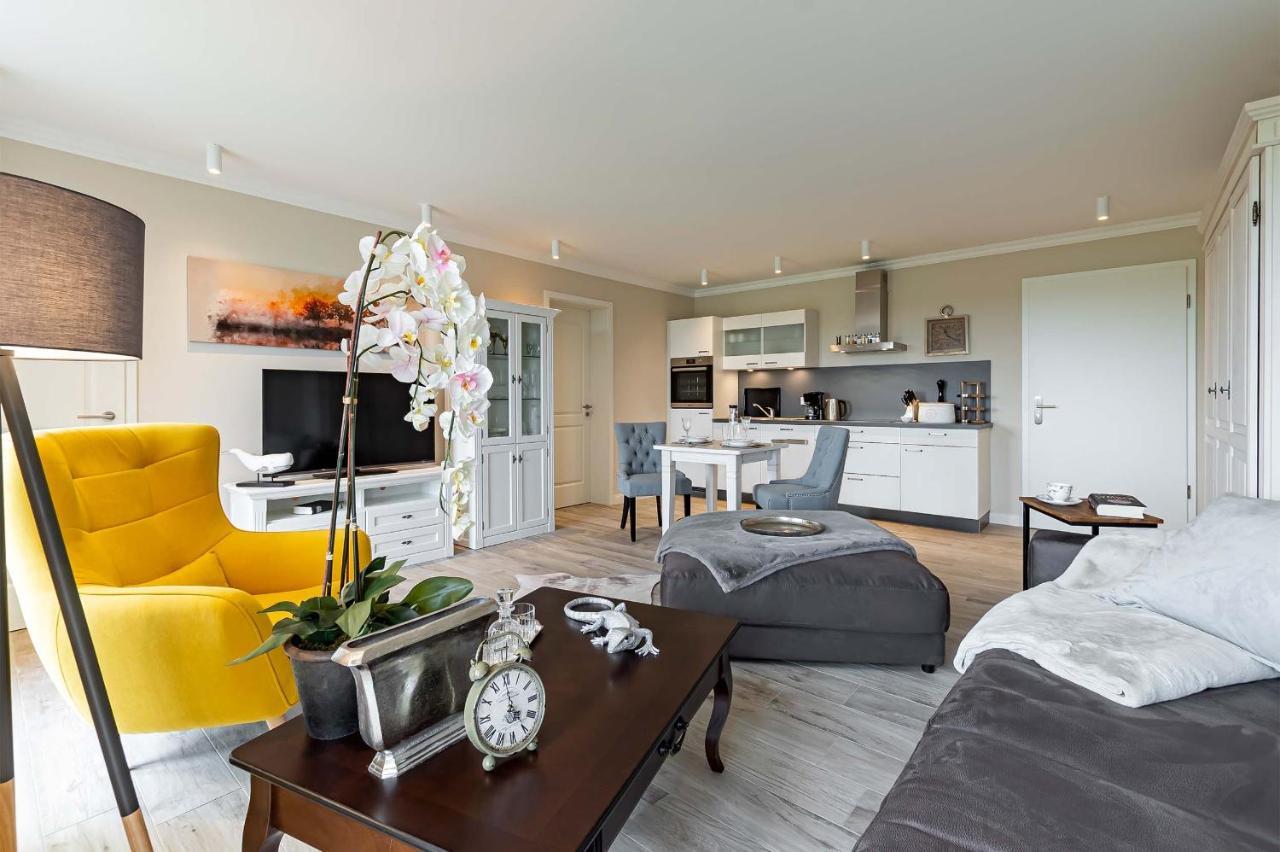 Luxus Resort Ruegen Residenz Kubitzer Bodden Rambin Extérieur photo